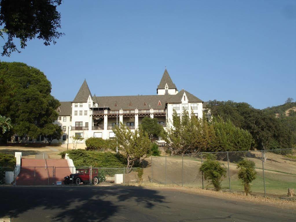 Lakeview